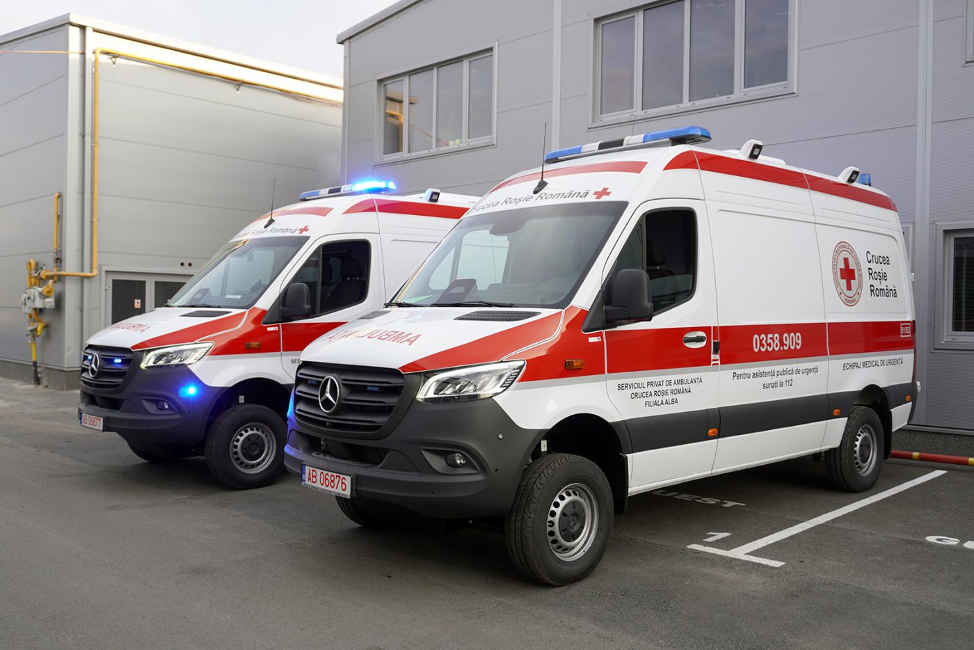 Ambulanta privata 4x4 pentru transport pacienti din zone greu accesibile dificile rural zona munte judetul Alba